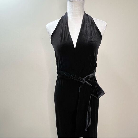 Banana Republic Factory Black Velvet Halter Neck Jumpsuit 2P 2 Petite - Picture 3 of 13